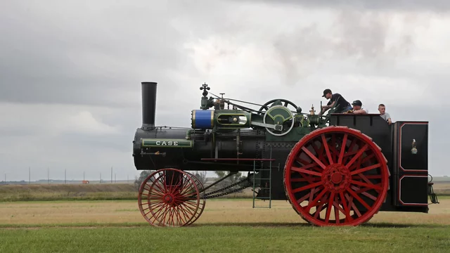 steam tractor