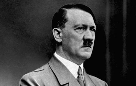 Hitlers død og kapitulasjonen