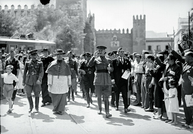 Queipo de Llano se subleva en Sevilla (18 julio)