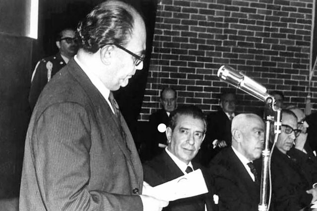 RECTOR DE LA UNAM RENUNCIA