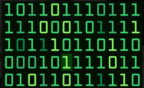 George Boole público el código binario.