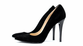 Timeline:  HIGH HEELS