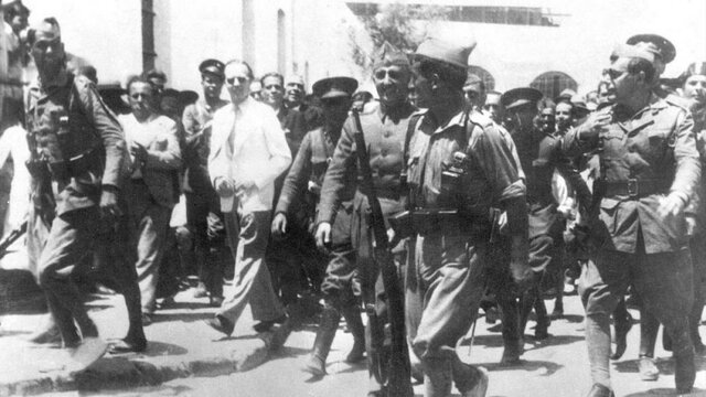 Franco sale de Canarias a Tetuán en el Dragón Rapide (18-19 julio)