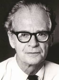 The Science of Learning and the Art of Teaching