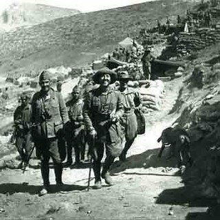 DESEMBARCO DE LEGIONARIOS Y REGULARES AL MANDO DE FRANCO