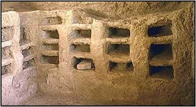 KATALOG KNJIŽNICE ASIRSKOG KRALJA ASURBBANIPALA U NINIVI