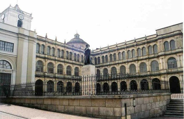 El San Bartolomé y la Universidad Javeriana
