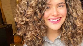 Timeline: Maisa Silva