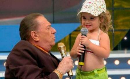 É descoberta no programa de calouros do Raul Gil da Record