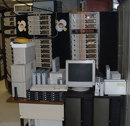 1994  Proyecto Cluster Beowulf