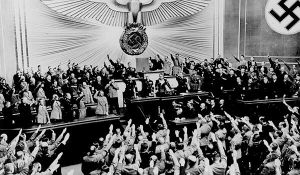 segunda guerra mundial  (HUDE)