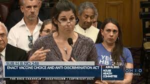 Joanna Overholt, Nurse Practitioner, Claims She is Magnetic After Receiving COVID-19 Vaccine