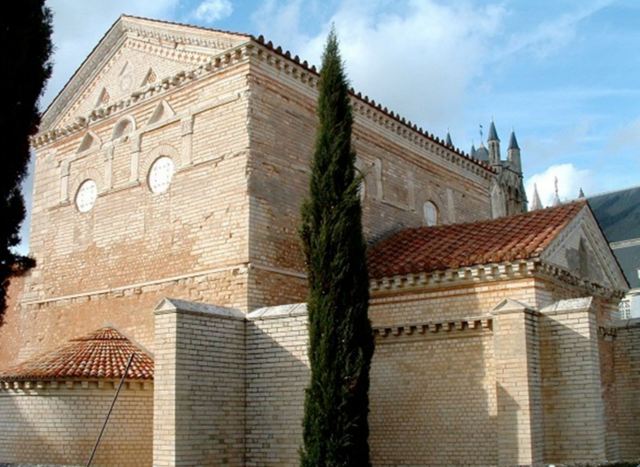 Baptisterio de San Juan de Poitiers (ss. IV-XIX)