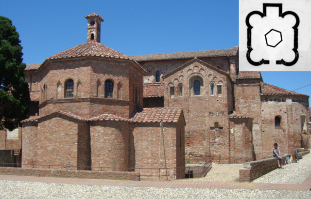 Baptisterio de San Giovanni ad Fontes, Lomello