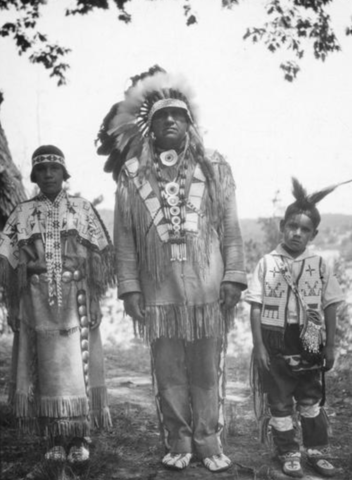 The Ho-Chunk begin to settle in the Wisconsin Dells