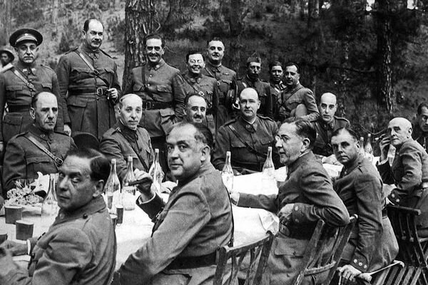 Alzamiento en Melilla del General Yagüe