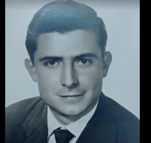 L'avi comença a treballar a Barcelona