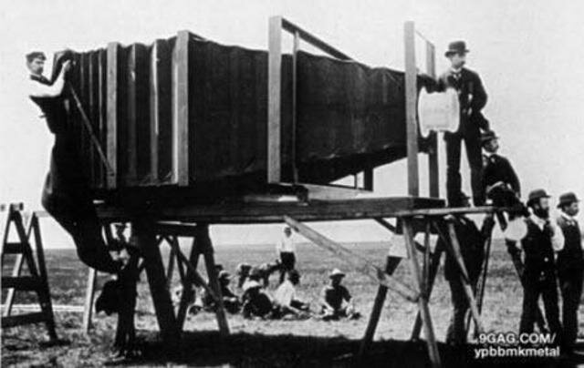 Primera Camara Del Mundo