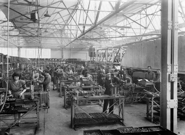 Surge como una necesidad Social