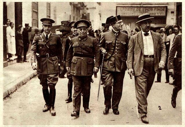 “Sanjurjada” (golpe de estado del General Sanjurjo): sublevación militar en Sevilla