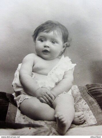 Antoine de Saint-Exupéry est né à Lyon