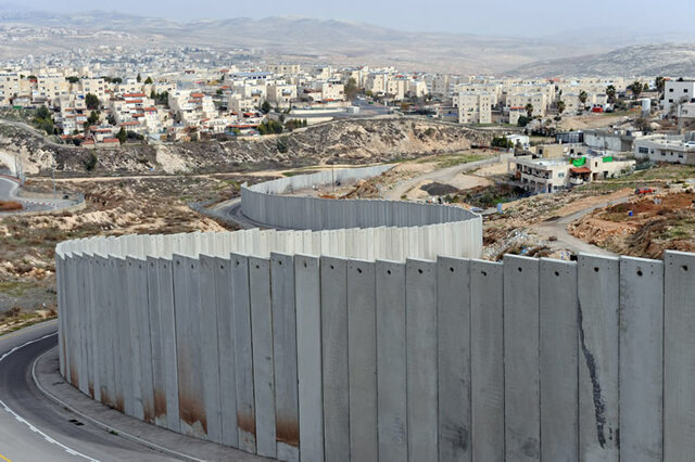 MUR ENTRE GAZA I CIS JORDANIA