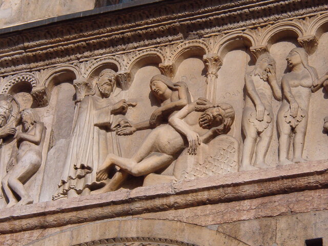 Wiligelmo lavora a Modena (1100)