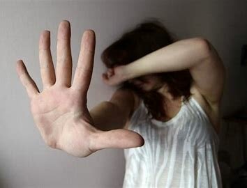 la violenza sessuale diviene CRIMINE CONTRO LA PERSONA