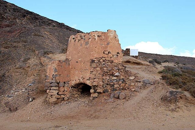 Fundación del colegio de San Marcial de Rubicón por Viera y Clavijo