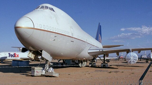 Transportation:Jumbo jet