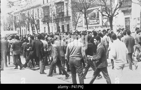 REVUELTA DE ESTUDIANTES EN MADRID