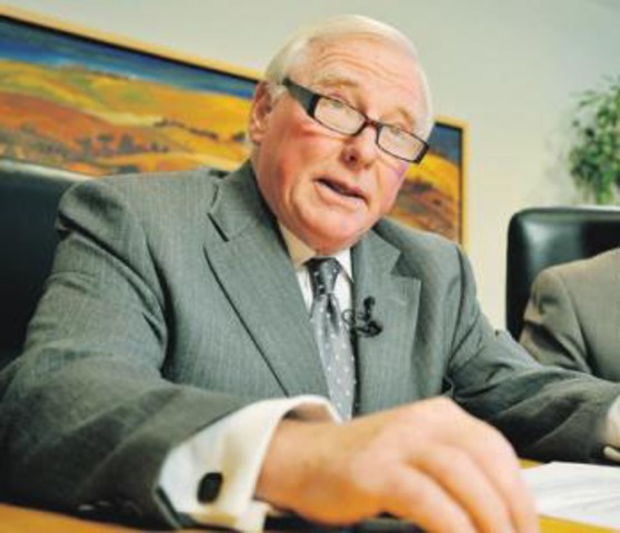 Oppal appoints Terry Robertson