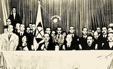 Se crea la Confederación Española de Derechas Autónomas (CEDA)