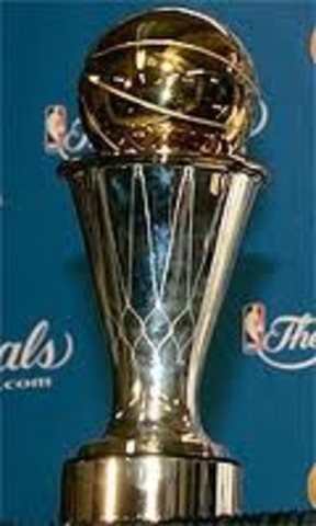 Jordan Wins First Finals MVP