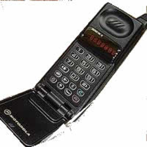 1998 cellphones advanced majourly
