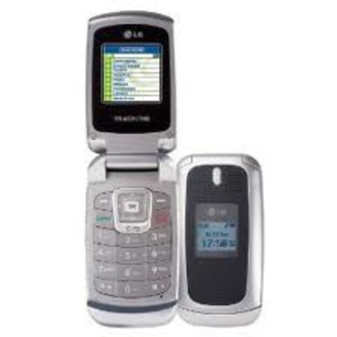 2003 introduction of the first flip top phone