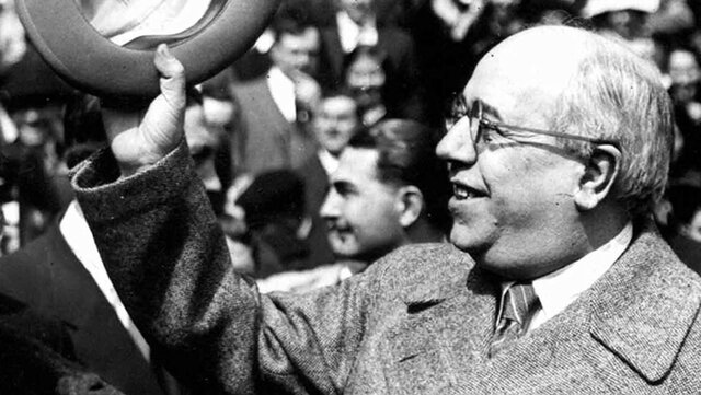 Azaña preside el nuevo Gobierno