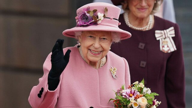 Elizabeth II Celebrates 60 Years on the Throne