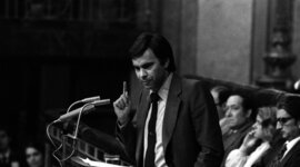 Timeline: Los Gobiernos Democráticos entre 1982 y 1996 en España