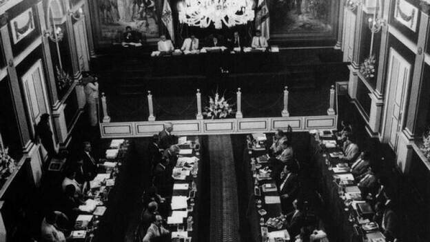 Constitución del primer Parlamento de Canarias