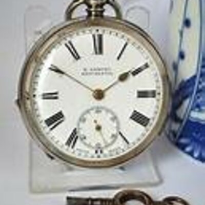 Timeline: Men's Watches from 1900-1950