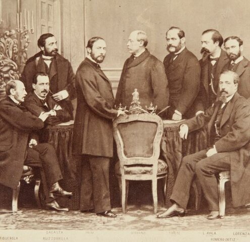 El gobierno provisional y la Constitución