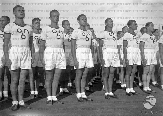 L'Accademia fascista maschile di educazione fisica diploma i primi maestri