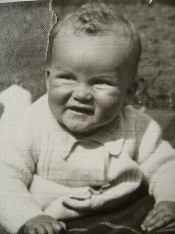 William Golding's second child was born.