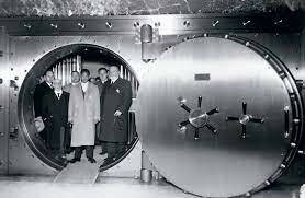 LARGO CABALLERO ENVÍA A LA UNIÓN SOVIÉTICA LAS RESERVAS DE ORO DEL BANCO DE ESPAÑA