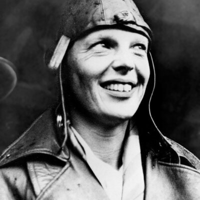 Timeline: About Amelia Earhart