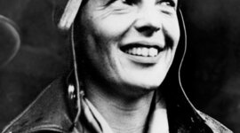 Timeline: About Amelia Earhart