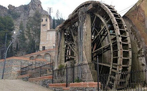 Primeras Máquinas hidráulicas