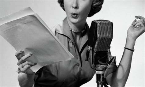 PRIMER ANUNCIO EN RADIO