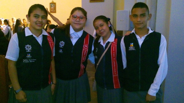 Termino de Secundaria e inicio de Bachillerato (CETIS 104)